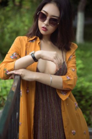 成人中出视频_HD全集免费观看